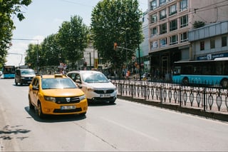 تجنب تكتيكات المشي لمسافات طويلة بسيارات الأجرة في إسطنبول