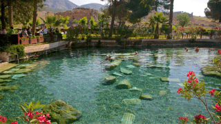 La piscina de Cleopatra en Hierápolis