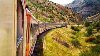 Explorando la ruta de Estambul a Capadocia en tren